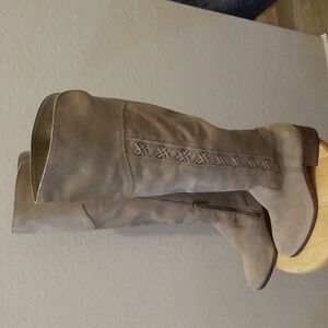 Vince Camuto Boots